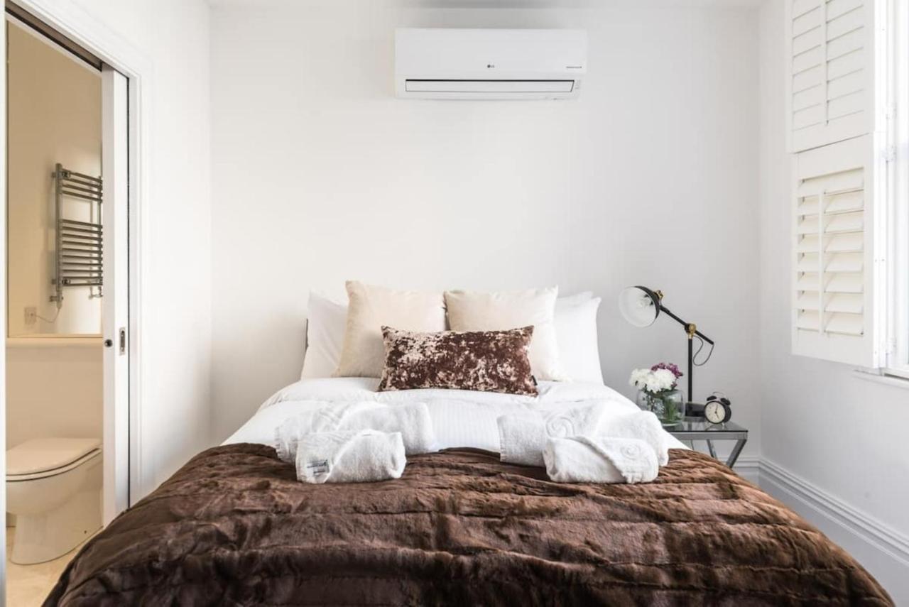 Luxury 2 Bed Apartment With Sw Facing Terrace Londen Buitenkant foto